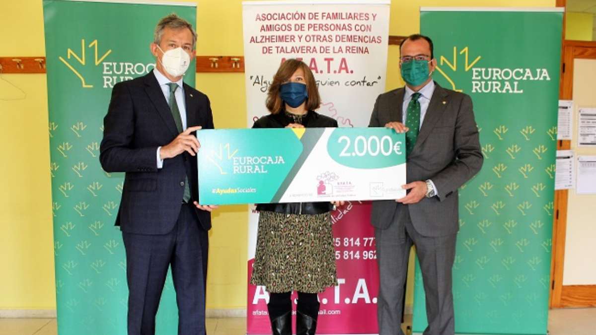 Fundaci N Eurocaja Rural Entrega A Afata Una Ayuda De Euros Para