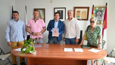 Valverde destaca la iniciativa del alcalde de Villamayor de promover servicios para jóvenes y mayores que ayuden a fijar población DIPU CIUDAD REAL 25/7/2024