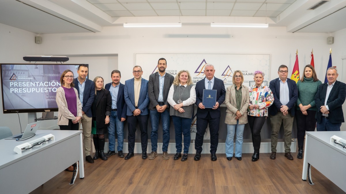 Presentación del Presupuesto General de la Diputación Provincial de Guadalajara. REMITIDA / HANDOUT por ADRIAN LOEJ Fotografía remitida a medios de comunicación exclusivamente para ilustrar la noticia a la que hace referencia la imagen, y citando la procedencia de la imagen en la firma 02/12/2024