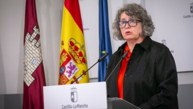 Toledo, 23 de diciembre de 2024.- La consejera Portavoz del Gobierno regional, Esther Padilla, y la consejera de Desarrollo Sostenible, Mercedes Gómez, han comparecido, en rueda de prensa en el Palacio de Fuensalida, para informar sobre los acuerdos adoptados por el Consejo de Gobierno. (Fotos: A. Pérez Herrera // JCCM)